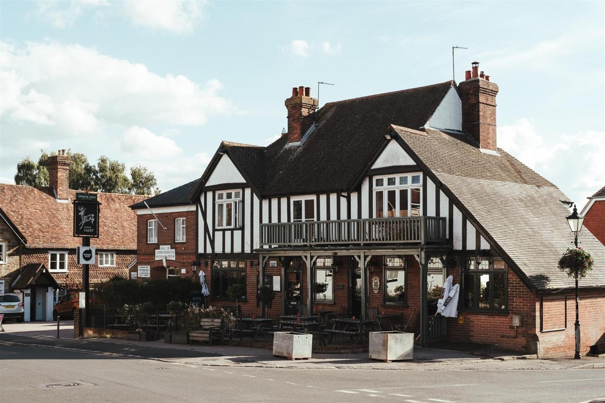 The White Hart Wadhurst Exterior foto